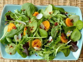 Recettes bio simples : une salades complètes de saison