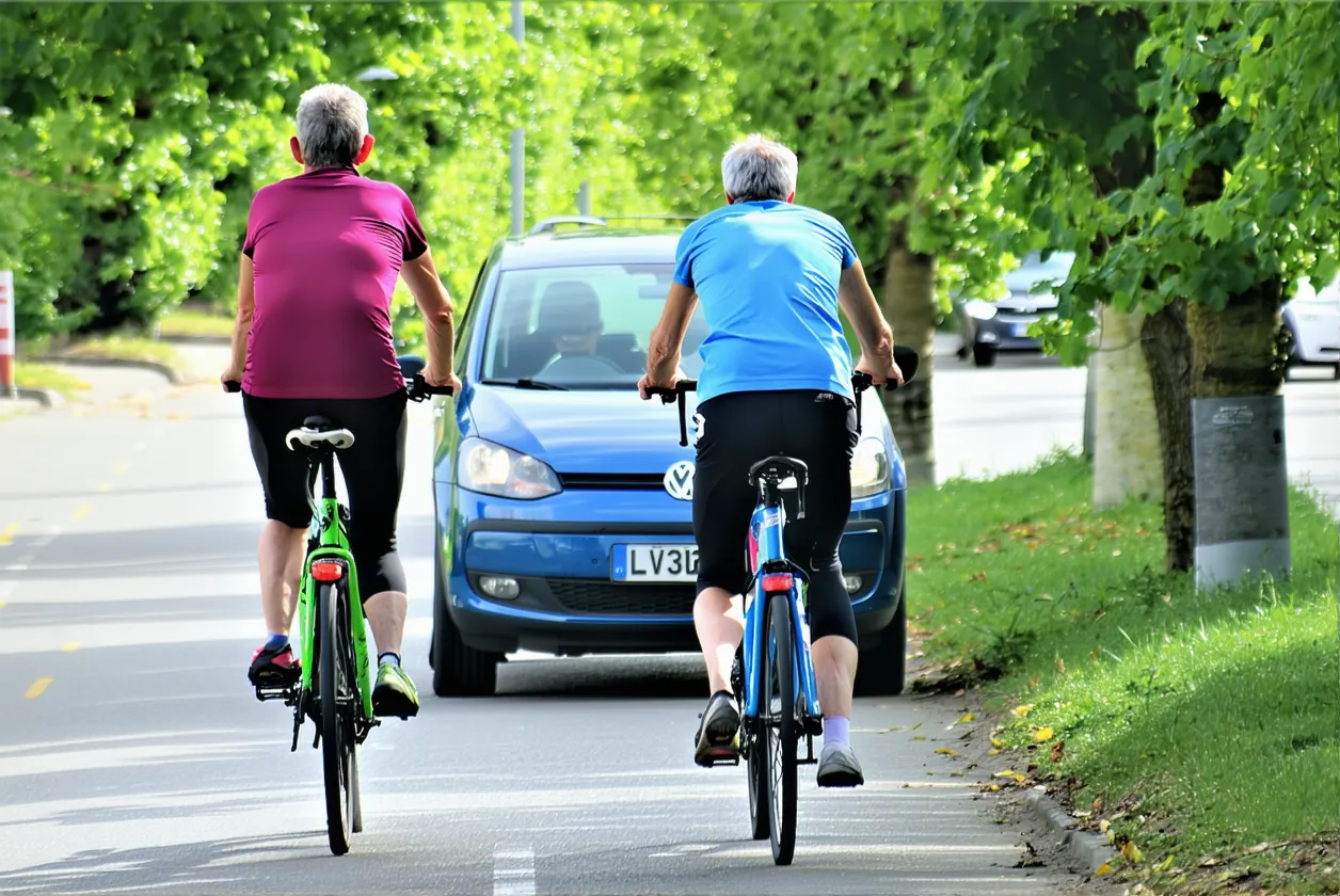 Mobilité douce au quotidien : vélo, covoiturage et pass