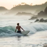 Surf en Aquitaine : spots durables et hébergements éco-responsables